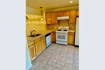 6 Lilac Court #6, Hopkinton, MA 01748 - Photo 3