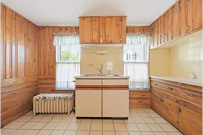 511 Ash St, Brockton, MA 02301 - Photo 11