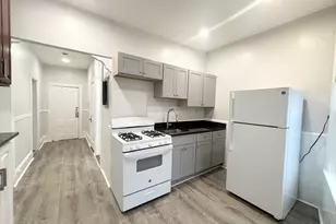 100 Main St, Malden, MA 02148 - Photo 1