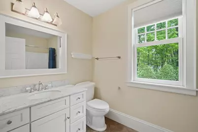 151 Amity St #2, Amherst, MA 01002 - Photo 11