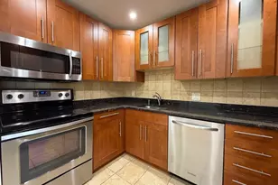 383 Langley Rd, Newton, MA 02459 - Photo 3