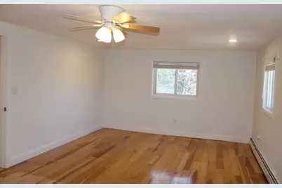 80 Cherry St #1, Gloucester, MA 01930 - Photo 9