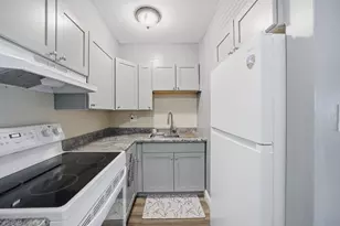 16 Arizona Terrace, Arlington, MA 02474 - Photo 3