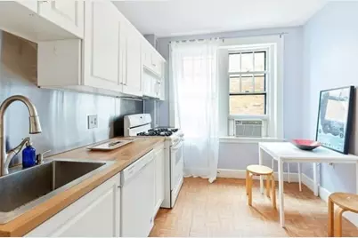 1783 Massachusetts Ave #6, Cambridge, MA 02138 - Photo 9