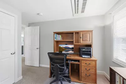 10 Horseshoe Lane, Clinton, MA 01510 - Photo 19