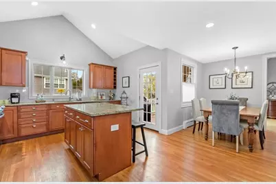 6 Risley Rd #1, Winchester, MA 01890 - Photo 9