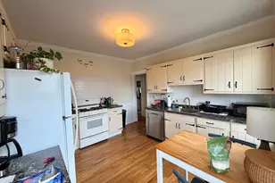 92 Wallingford Rd, Boston, MA 02135 - Photo 5