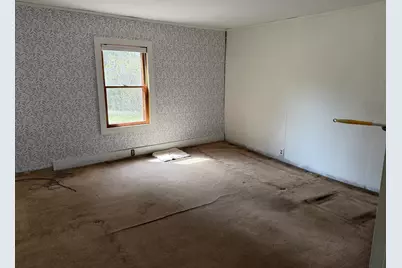 15 Old East St, Petersham, MA 01366 - Photo 23
