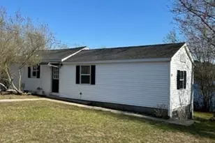 43 Agawam Lake Shore Dr, Wareham, MA 02571 - Photo 1