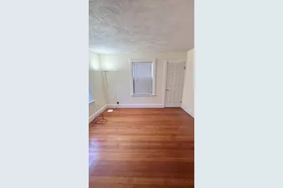 47 Summer St, Medford, MA 02155 - Photo 9