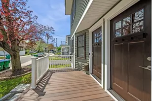 52 Ashland St, Medford, MA 02155 - Photo 29