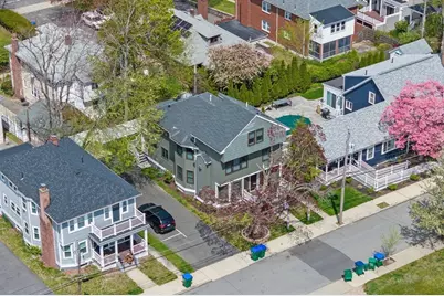 52 Ashland St #52, Medford, MA 02155 - Photo 35