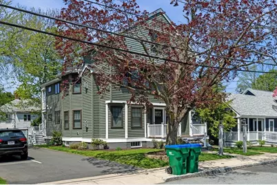 52 Ashland St #52, Medford, MA 02155 - Photo 37