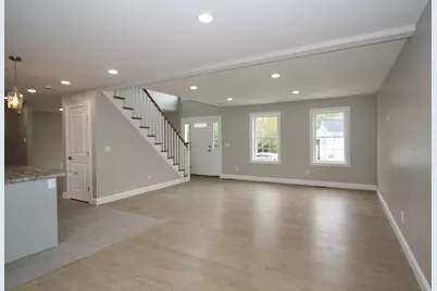 47 Seth Daniel Drive, New Bedford, MA 02745 - Photo 13