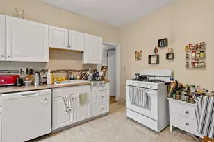 177 Chestnut Ave, Boston, MA 02130 - Photo 15