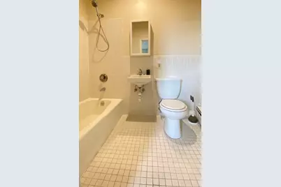848 Western Ave #U2R, Lynn, MA 01904 - Photo 5