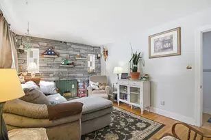 53 Edison Ave, Pittsfield, MA 01201 - Photo 3