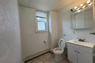 1 Wyeth St, Malden, MA 02148 - Photo 7