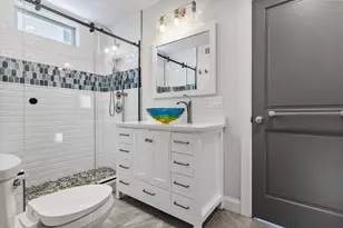 83 Centre St, Boston, MA 02124 - Photo 17