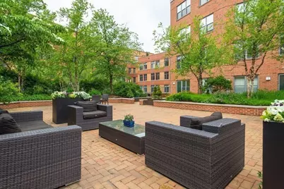 35 Fay St #610, Boston, MA 02118 - Photo 11