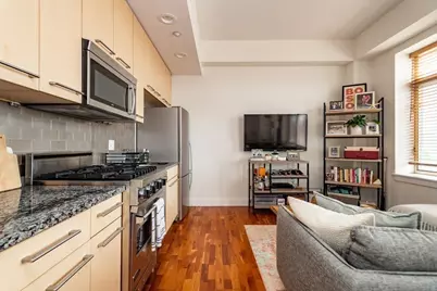 35 Fay St #610, Boston, MA 02118 - Photo 3