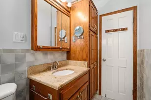 61 Central Ave, Medford, MA 02155 - Photo 11