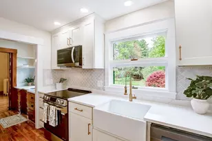 35 Dyer St, Gardner, MA 01440 - Photo 3
