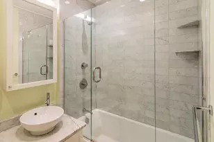 8 Garrison St, Boston, MA 02116 - Photo 5