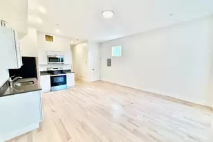 204 Hanover, Boston, MA 02113 - Photo 3