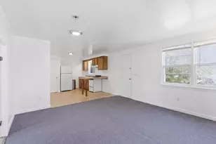 196 Highland St, Taunton, MA 02780 - Photo 29