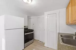 196 Highland St, Taunton, MA 02780 - Photo 19