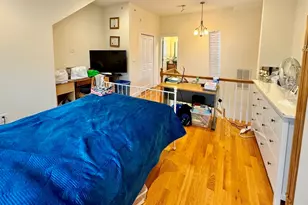 105 Harvey St, Cambridge, MA 02140 - Photo 13