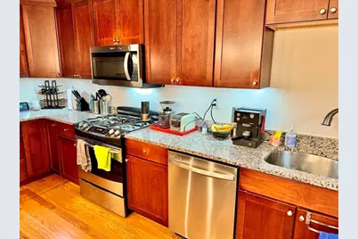 105 Harvey St #105, Cambridge, MA 02140 - Photo 11