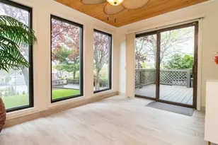 7 Rivers Ln, Stoneham, MA 02180 - Photo 11