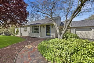 11 Pheasant Hill, Granby, MA 01033 - Photo 1