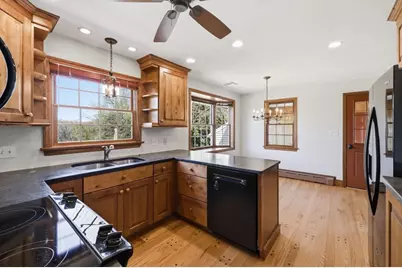 11 Pheasant Hill, Granby, MA 01033 - Photo 13