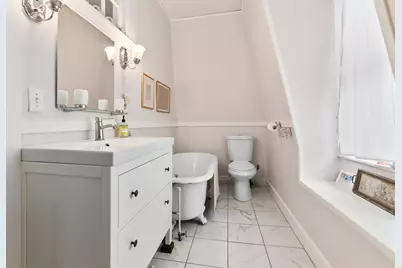 204 Washington Street, Gloucester, MA 01930 - Photo 31