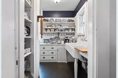 204 Washington Street, Gloucester, MA 01930 - Photo 23