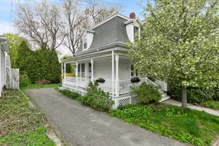 204 Washington St, Gloucester, MA 01930 - Photo 5