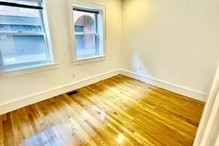 11 Thacher Ct, Boston, MA 02113 - Photo 21