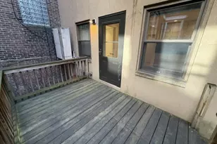 11 Thacher Ct, Boston, MA 02113 - Photo 15