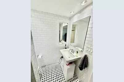 11 Thacher Court #1, Boston, MA 02113 - Photo 7