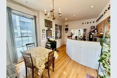 2 Derne #2, Boston, MA 02114 - Photo 9