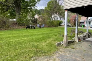 2 Franklin St, Buckland, MA 01338 - Photo 7