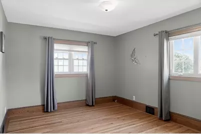 686 Cohannet St, Taunton, MA 02780 - Photo 17