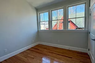 38 Laurel St, Somerville, MA 02143 - Photo 13