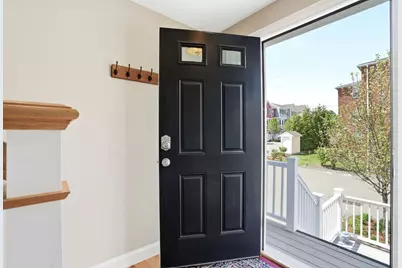 60 Lenox St #11, Norwood, MA 02062 - Photo 3