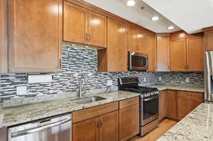 60 Lenox St, Norwood, MA 02062 - Photo 5