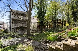 24 Juliette St, Boston, MA 02122 - Photo 31