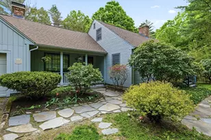 591 Kennedy Rd, Northampton, MA 01053 - Photo 3